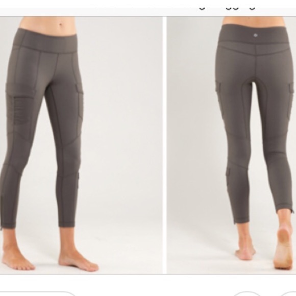 Lululemon Camel Cargo Leggings 